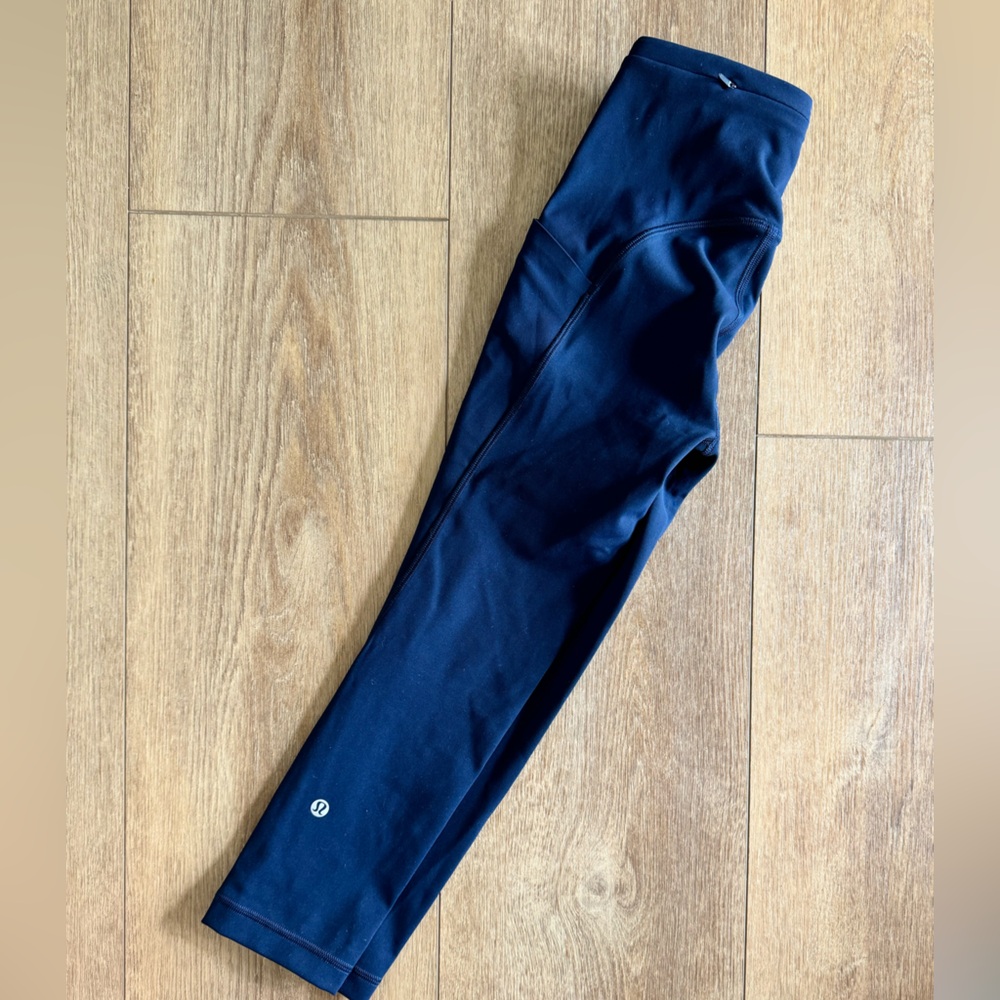 Lululemon swift speed high rise crop 21” navy